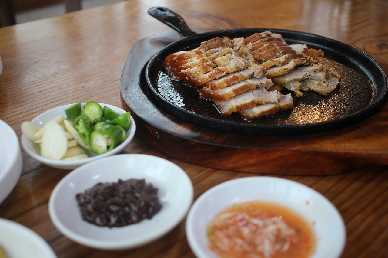 韩国运动员盒饭引发争议，价值60元的餐食简陋引众怒